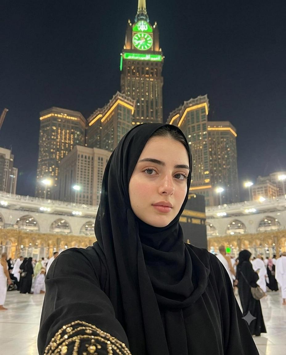 Woman in black abaya at Makkah AI image prompt Gemini | Cinematic Islamic night portrait with Royal Clock Tower